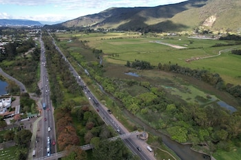 La intervención sobre la Autopista Norte abarcará casi 18 kilómetros entre las calles 191 y 245, con mejora del corredor, prioridad al sistema masivo y adecuaciones para peatones en ambos costados - crédito Anla