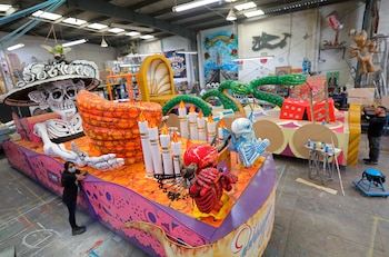 Alebrijes, carros alegóricos, catrinas, calaveras