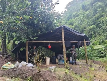 Las autoridades también destruyeron en Amalfi y Puerto Nare tres laboratorios de pasta base de coca del Clan del Golfo, con una afectación económica estimada en 600 millones de pesos - crédito Ejército Nacional