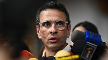 Henrique Capriles renunció a su