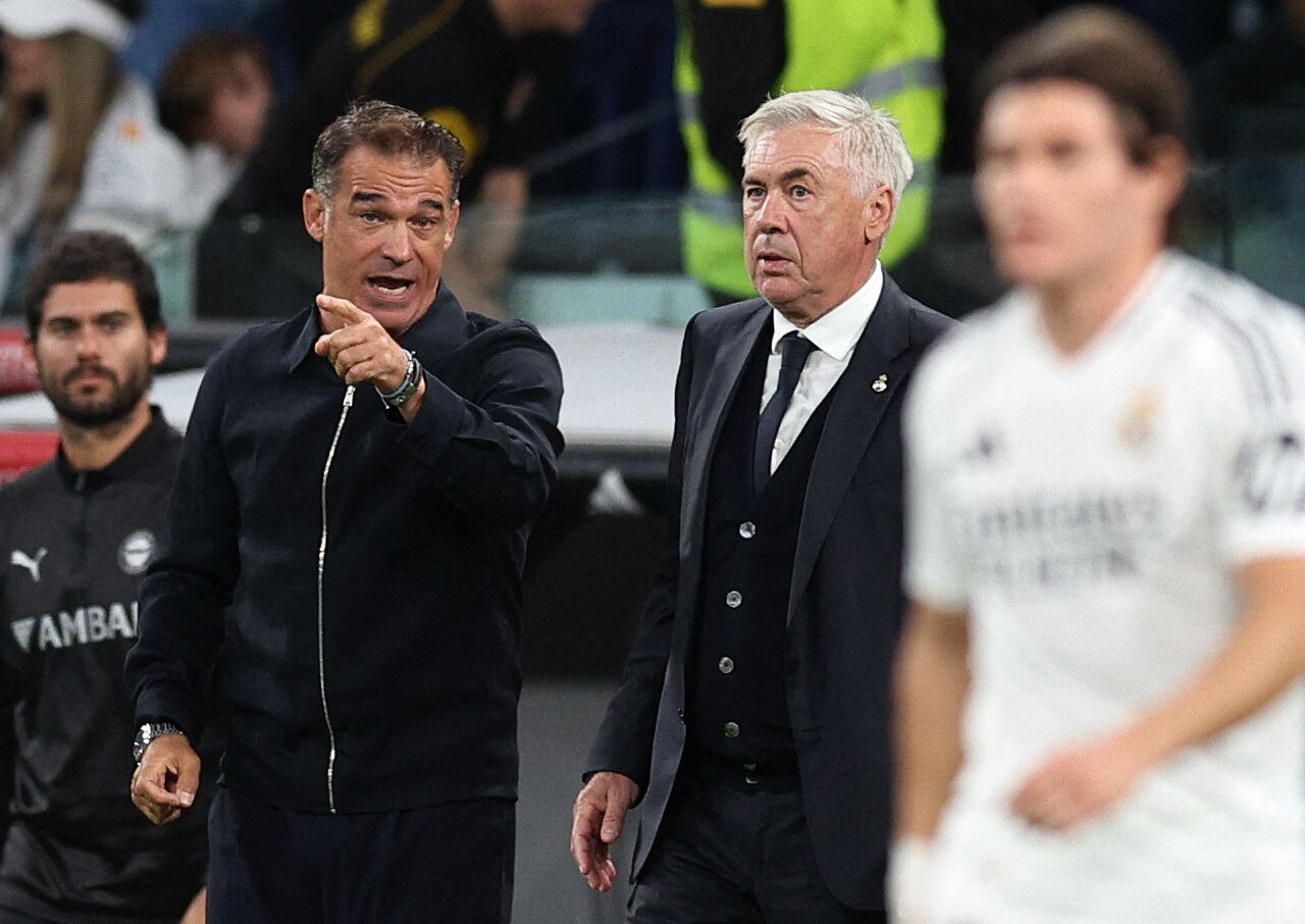 Luis García Plaza en el encuentro contra el Real Madrid. (Violeta Santos Moura/REUTERS)