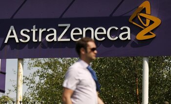 AstraZeneca es una compañía biofarmacéutica global que junto a la Universidad de Oxford buscan desarrollar una vacuna (Foto: REUTERS/Phil Noble)