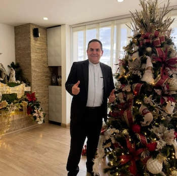 Zapata trabaja en el canal