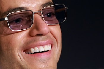 La preparación de Rami Malek para el papel incluyó investigación de la época y testimonios sobre la crisis del Sida para lograr una representación respetuosa y realista (EFE/EPA/CLEMENS BILAN / POOL)
