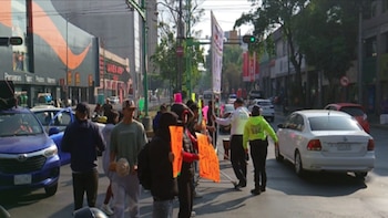 Bloqueo en Eje Central (@OVIALCDMX/X)