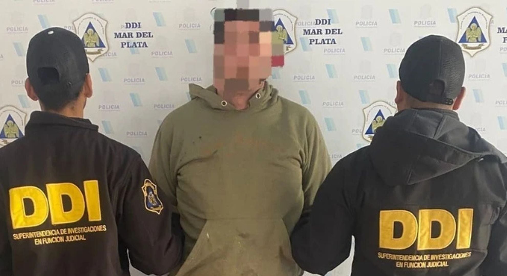 El vecino que fue detenido por agredir a los policías (Gentileza: 0223)