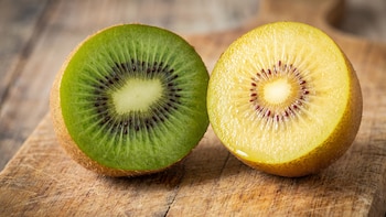 Aurelio Rojas, cardiólogo: “El kiwi amarillo tiene casi el doble de vitamina C que el verde”