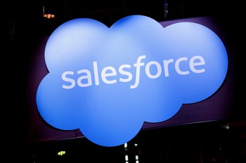 Salesforce se ha consolidado como una de las empresas tecnológicas más importantes de la actualidad. (REUTERS/Benoit Tessier/File Photo)