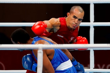 Eldric Sella Rodríguez (arriba) en