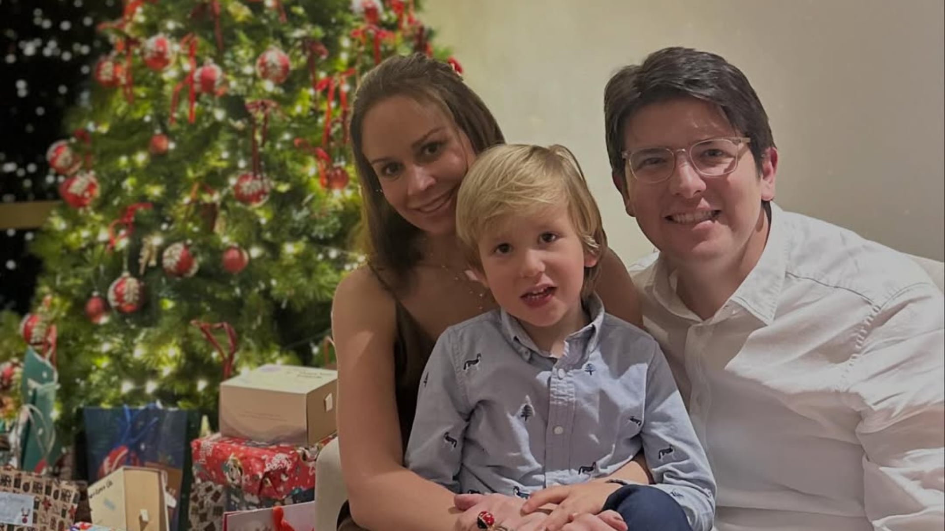 María Claudia Tarazona recordó la última Navidad con Miguel Uribe Turbay, compartiendo mensajes cargados de amor y nostalgia - crédito @maclaudiat/Instagram