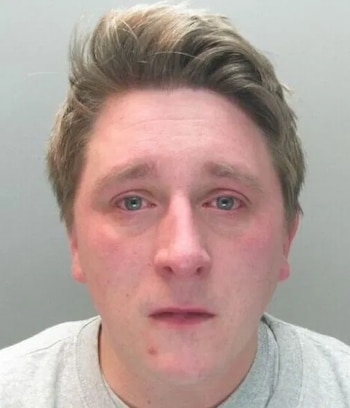 Sam Pybus, de 32 años