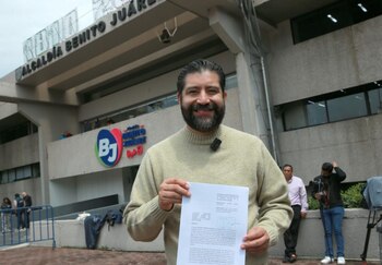 El legislador escuchó la indignación