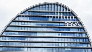BBVA AM reduce un 47%