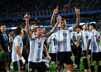 "Un minuto de silencio", cantó