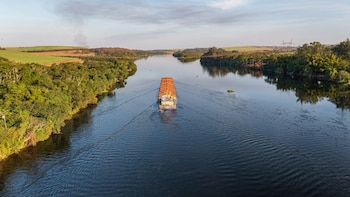 Uruguay y Paraguay avanzan en