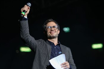 A través de su cuenta