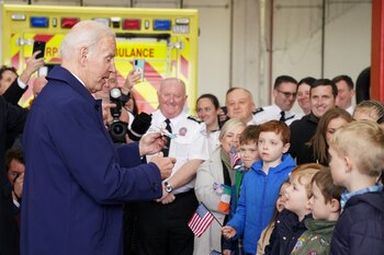 Biden durante un encuentro con