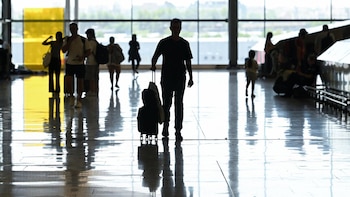 El tráfico aéreo en Italia sufrió cancelaciones por problemas en la transmisión de datos