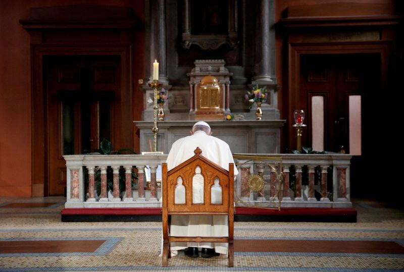 Marco Politi, periodista decano de la fuente Vaticana, informó que el papa Francisco se enfrentó a una curia empoderada, controladora y hermética. REUTERS/Stefano Rellandini/Foto de archivo