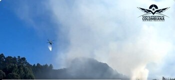 Descarga de agua sobre el