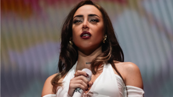 Nicki Nicole emocionó a sus