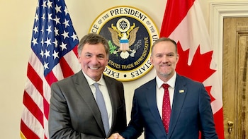 Canadá mantiene negociaciones de última hora con Estados Unidos ante la inminente entrada en vigor de nuevos aranceles