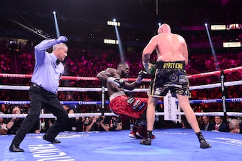 Deontay Wilder cayó rendido en el 11° asalto (USA TODAY Sports)