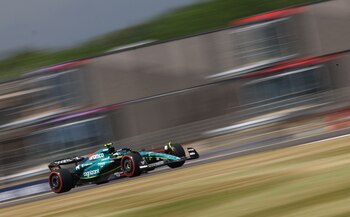 Alonso durante la clasificación en