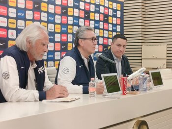 Los directivos explicaron el por
