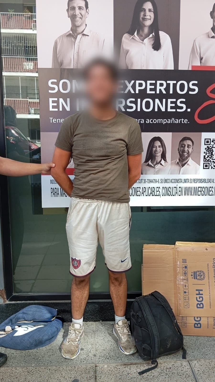 El hombre detenido