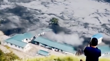 Cinco desaparecidos en nuevas inundaciones en Nepal