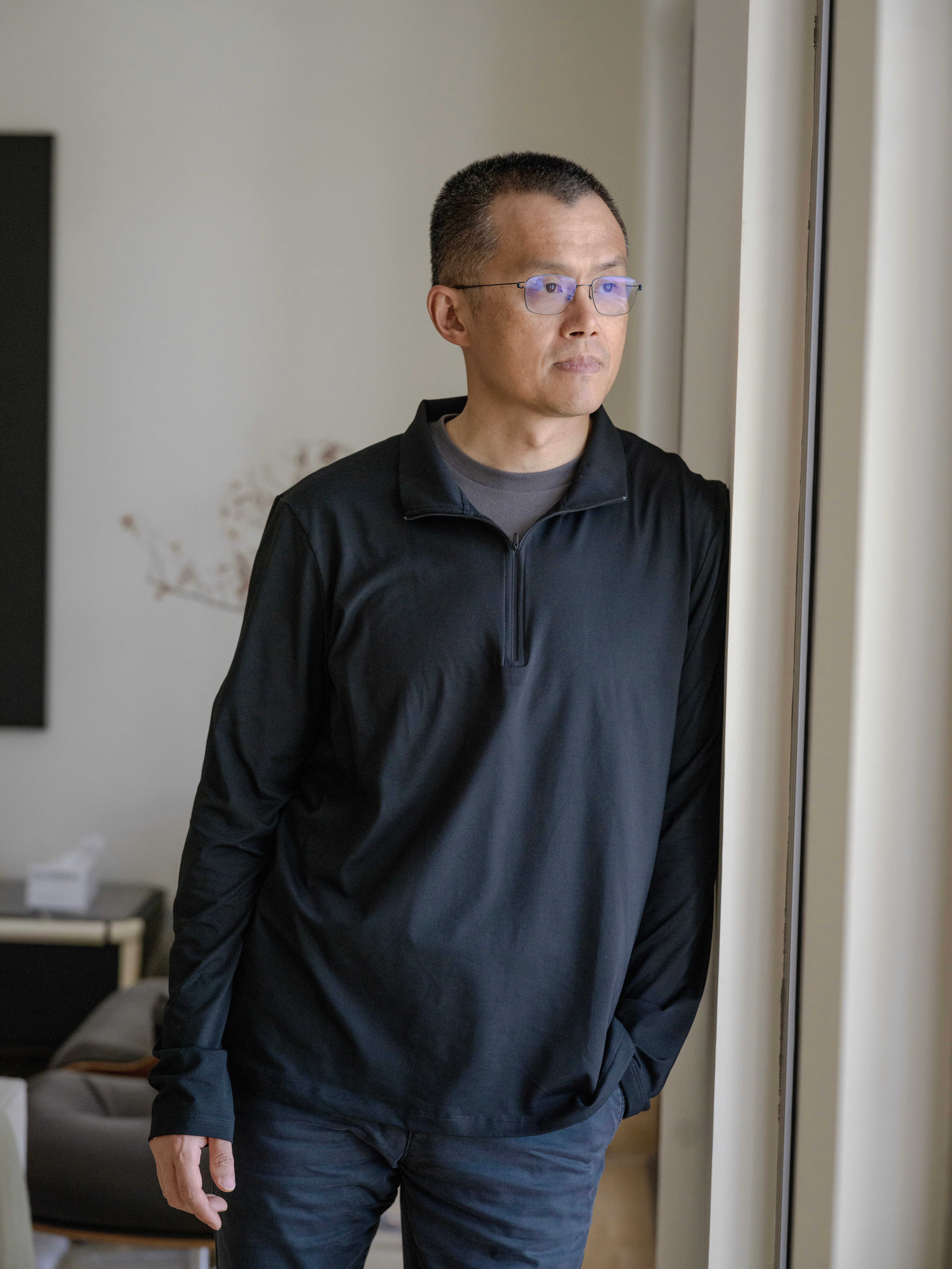 El cofundador de Binance, Changpeng Zhao, recibió un indulto presidencial de Donald Trump en 2025 tras admitir fallas en controles de lavado de dinero. (Laura Boushnak/The New York Times)