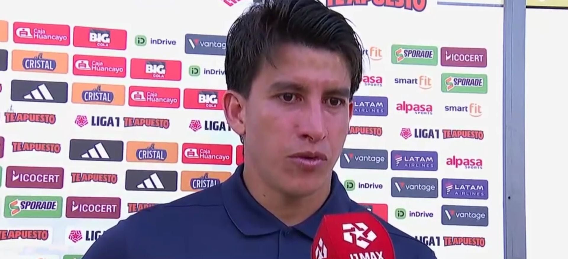 Fernando Gaibor volvió a cuestionar el arbitraje tras el empate de Alianza Lima ante Juan Pablo II College. El ecuatoriano aseguró que las decisiones no se revisan con el mismo criterio cuando favorecen al rival. (Liga 1)