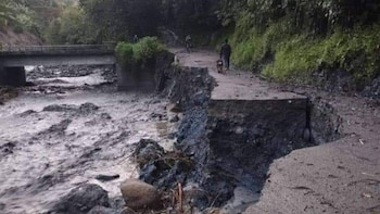 Grave emergencia invernal tiene a una vereda de Santander sin agua ni vías de acceso