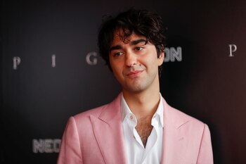 Alex Wolff compartió una conexión