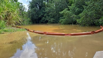 Costa Rica: El Ministerio de Salud informa control de derrame de diésel en Limón