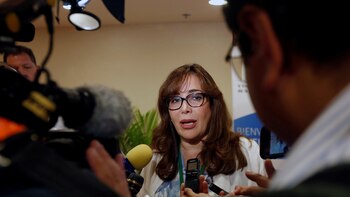 Yeidckol Polevnsky buscó registrar como