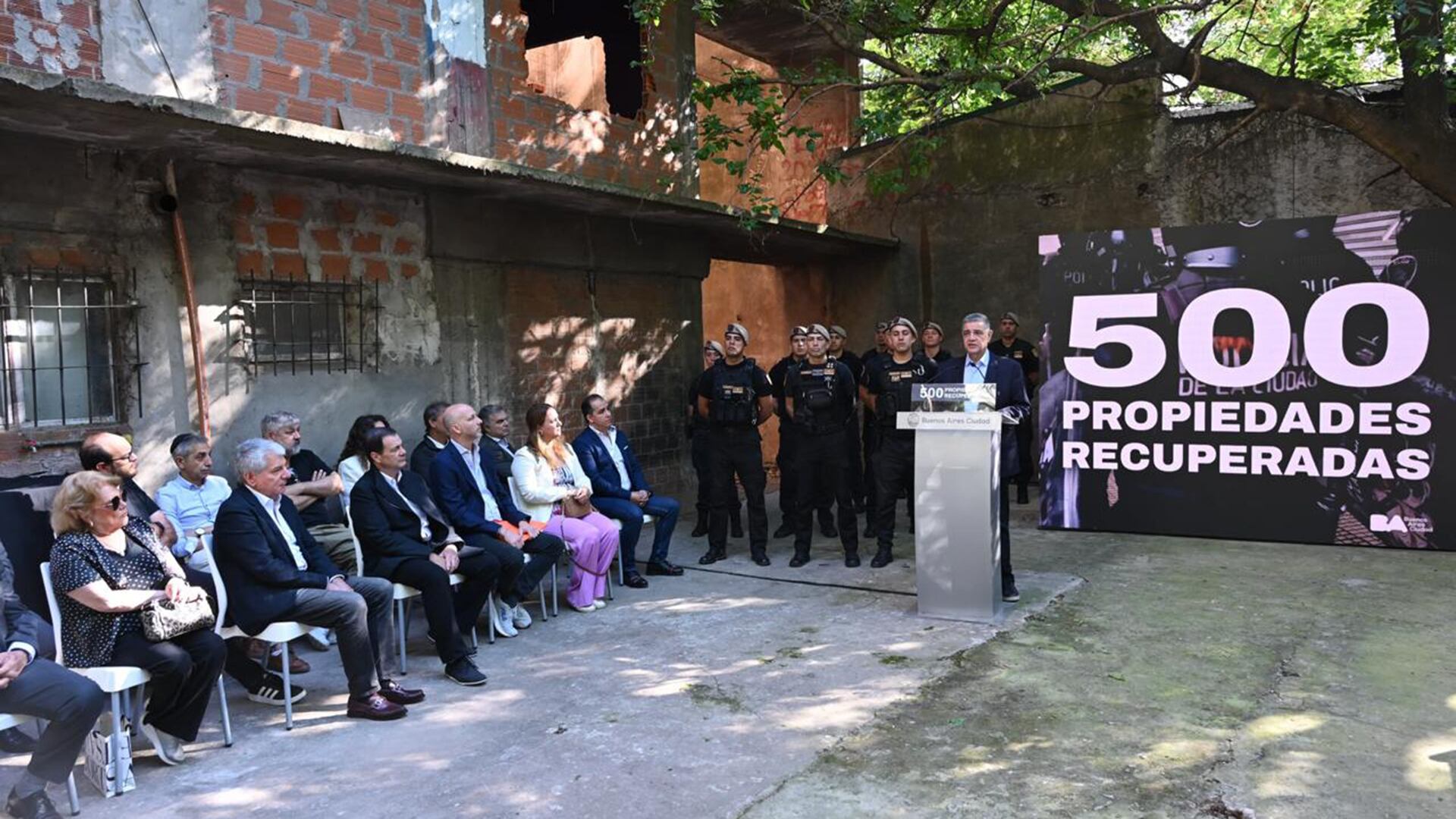 El edificio conocido como “Elefante Blanco”, ubicado en Olazábal 3432, estuvo ocupado durante 60 años y fue desalojado en enero bajo la actual gestión