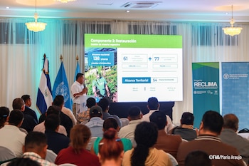 La FAO presentó los resultados del proyecto RECLIMA en la zona oriental de El Salvador para fortalecer la resiliencia de productores frente al cambio climático./ (FAO)