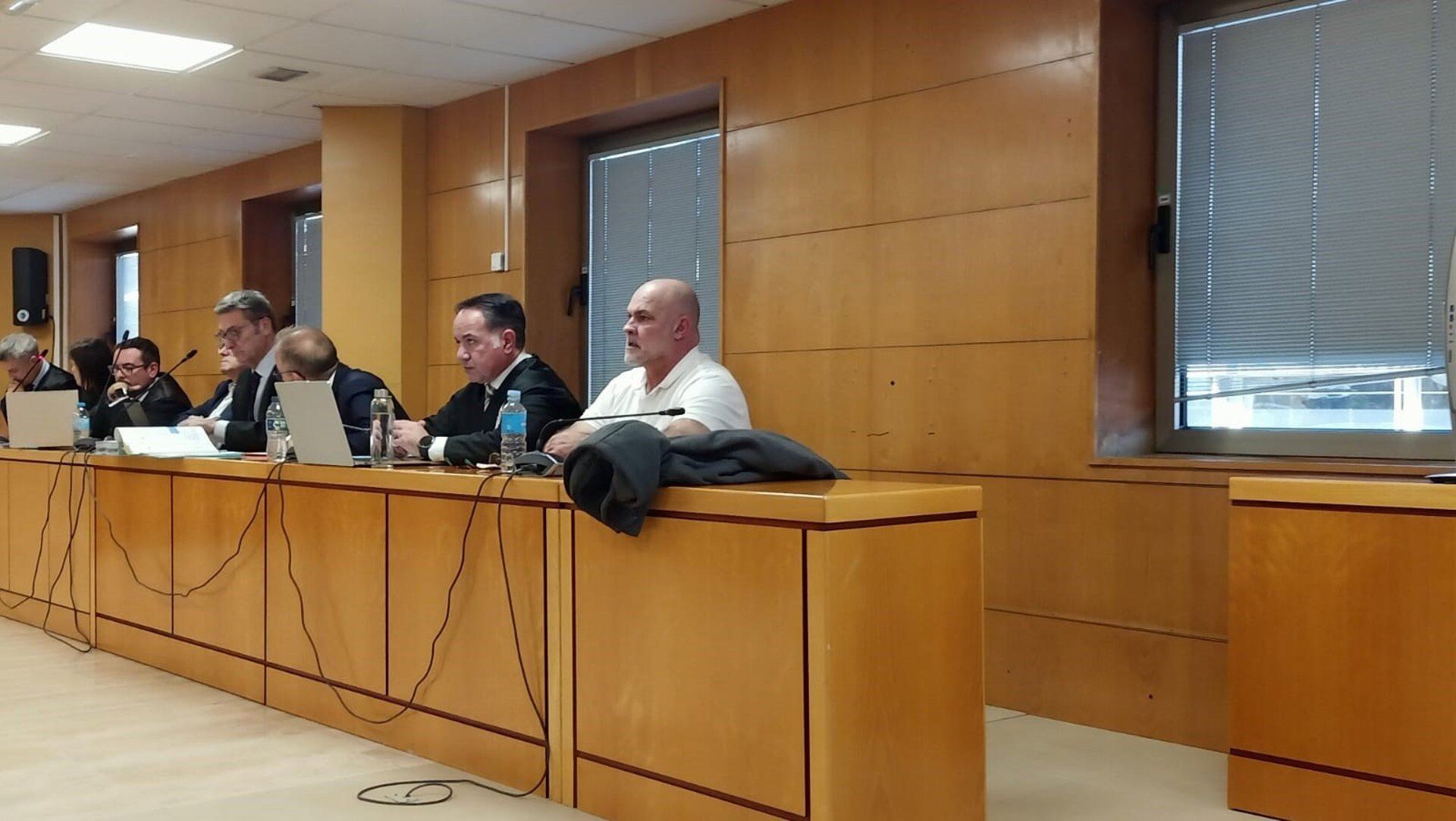 La Guardia Civil mantiene que hubo sobornos en la trama ‘Mediador’: regalos, pagos en metálico y tarjetas