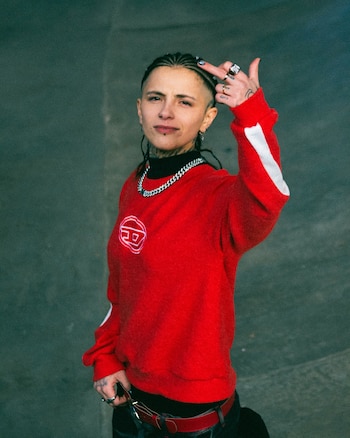 Valen Etchegoyen tiene 25 años