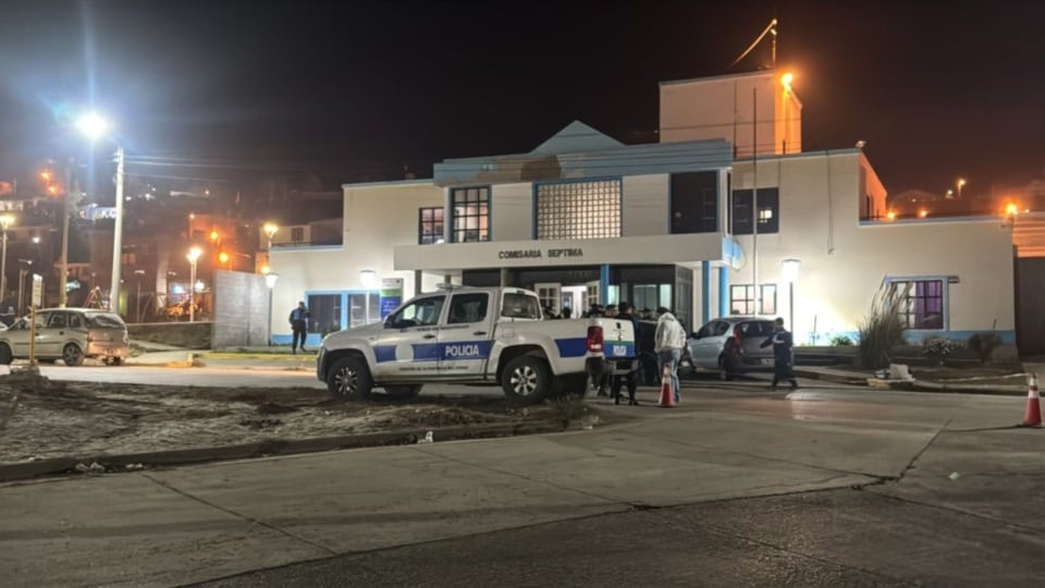Mataron a una mujer y balearon a un chofer de aplicación en Comodoro Rivadavia (Fuente: Diario Jornada)