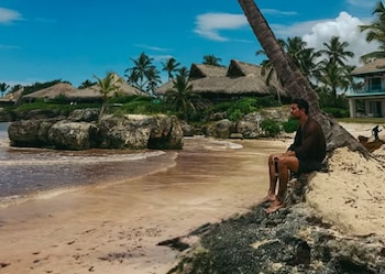 Mario Casas junto, disfrutó del sol y el ambiente tropical del Caribe (Cortesía: Mario Casas).