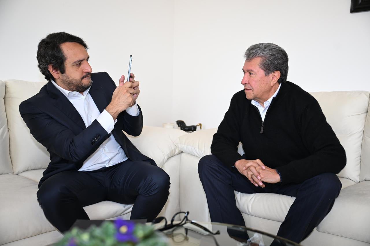 Andrés Manuel López Beltrán y Ricardo Monreal recibieron críticas por sus vacaciones en Japón y España (X/@RicardoMonrealA)