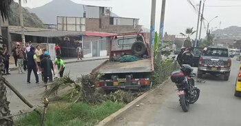 Camión perdió el control y provocó un choque múltiple en la bajada de la Vía Pasamayito.