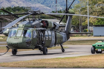 La aeronave con matrícula EJC 2175 cubría la ruta entre Popayán e Inzá con cuatro tripulantes y 15 integrantes del pelotón Báltico 2 - crédito Prensa DAVAA / EJC