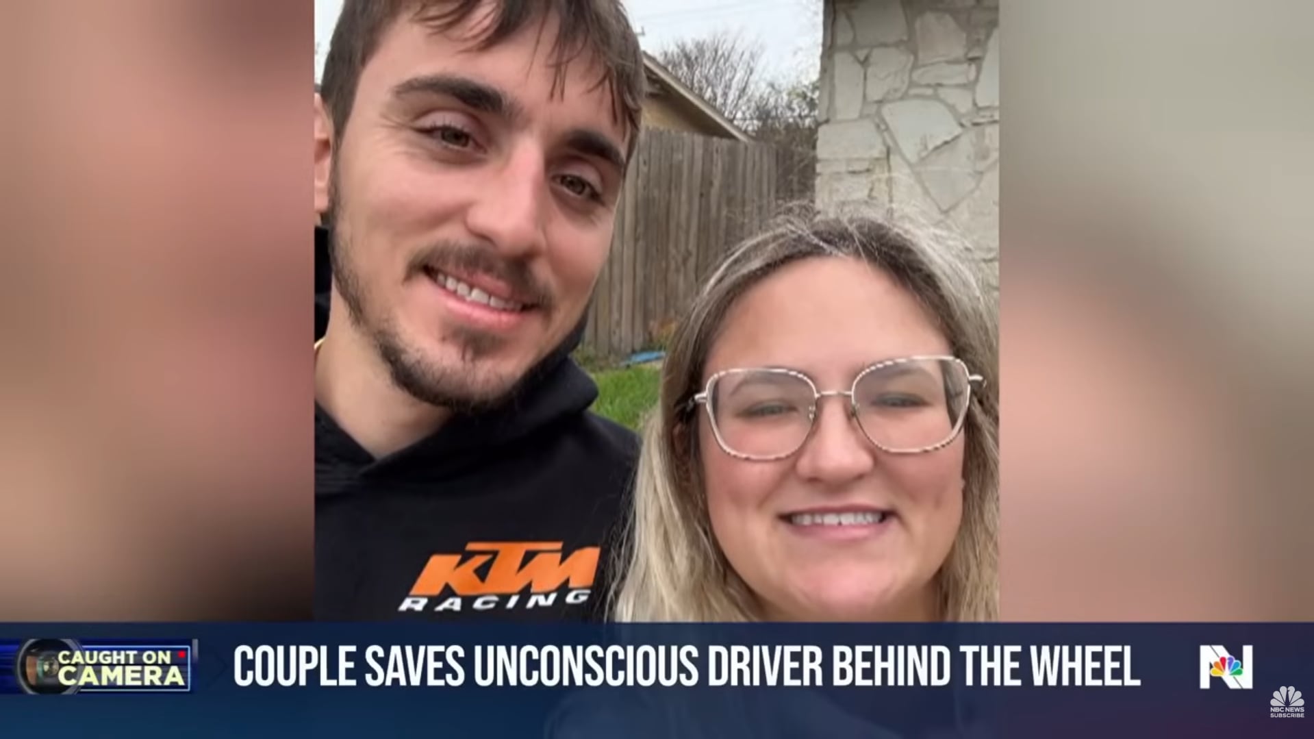 La esposa de Villarreal-Albe identificó que el conductor estaba inconsciente, lo que motivó la intervención inmediata para frenar el vehículo de forma segura (NBC News)