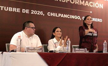 La presidenta del partido dialoga con legisladores y militantes
