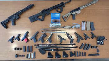 Entre las armas decomisadas se