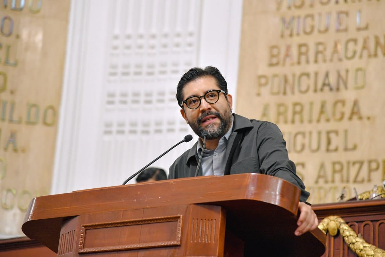 El planteamiento central es dar atribuciones a las autoridades contratantes para verificar que las empresas participantes sean independientes.